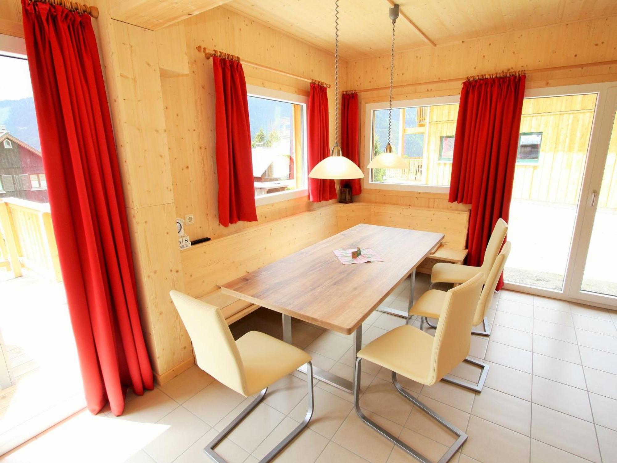 Nice Chalet In Hohentauern Styria With Sauna Villa Exteriör bild